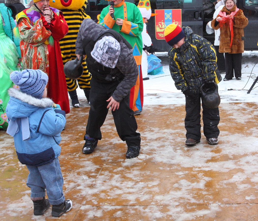 Состязания силачей: делай раз